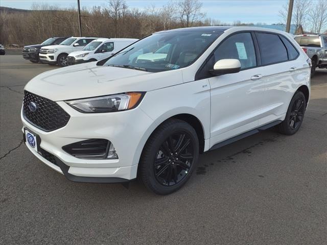 new 2024 Ford Edge car, priced at $45,399