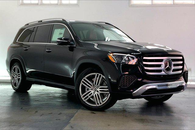 new 2025 Mercedes-Benz GLS 450 car, priced at $93,265