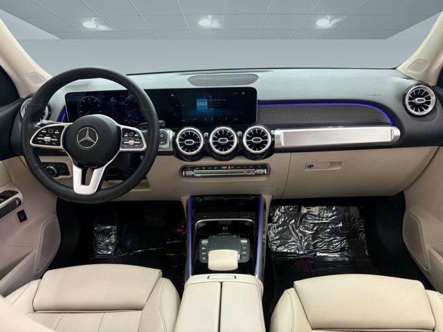 used 2021 Mercedes-Benz GLB 250 car, priced at $25,788