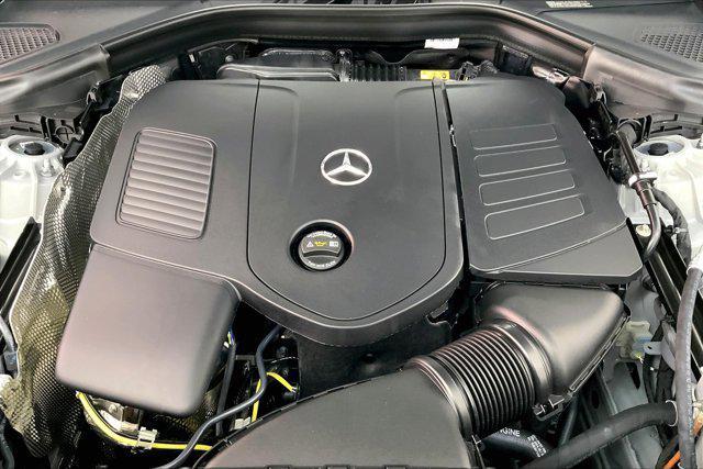 new 2025 Mercedes-Benz GLC 350e car, priced at $67,525