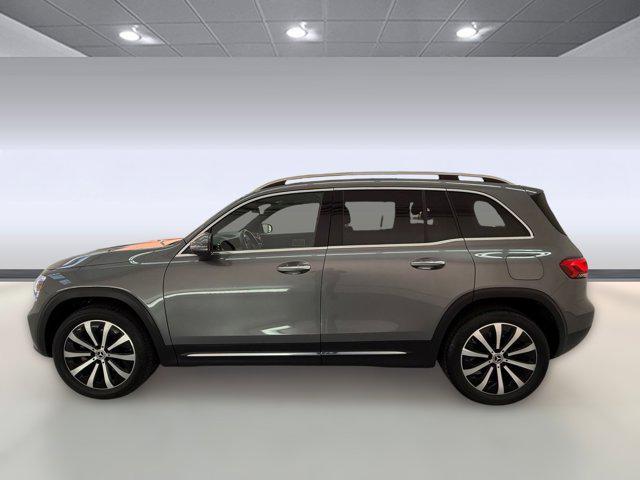 used 2022 Mercedes-Benz GLB 250 car, priced at $28,999