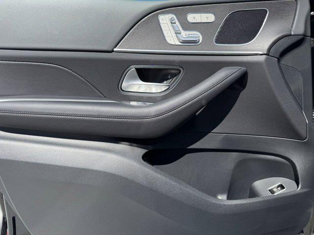new 2026 Mercedes-Benz GLE 450 car, priced at $77,500