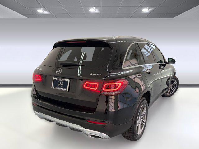 used 2022 Mercedes-Benz GLC 300 car, priced at $23,288