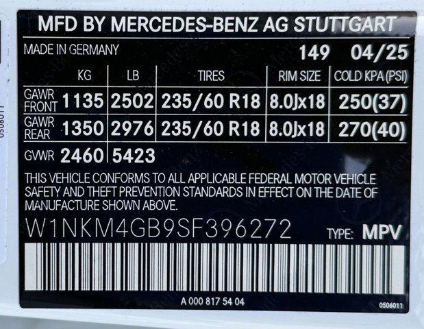new 2025 Mercedes-Benz GLC 300 car, priced at $52,825