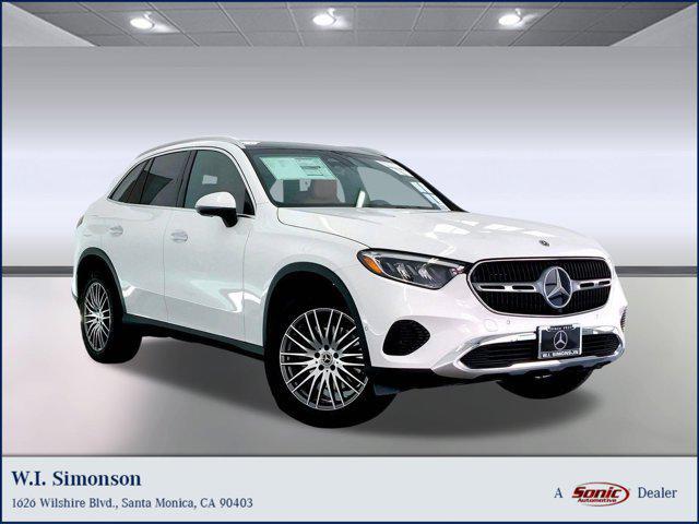 new 2025 Mercedes-Benz GLC 300 car, priced at $53,225