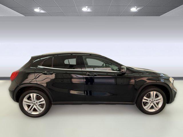 used 2020 Mercedes-Benz GLA 250 car, priced at $20,699