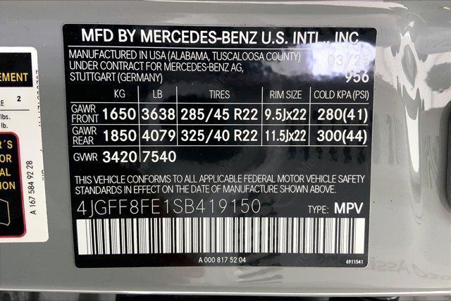 new 2025 Mercedes-Benz GLS 580 car, priced at $120,125