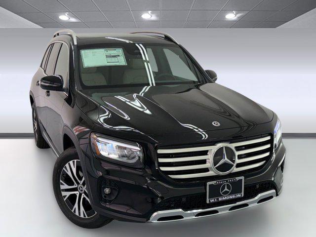 new 2026 Mercedes-Benz GLB 250 car, priced at $47,605