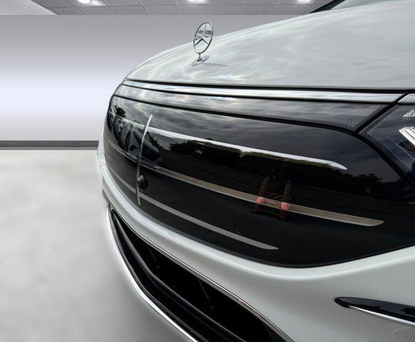 new 2026 Mercedes-Benz EQS 450 car, priced at $106,845