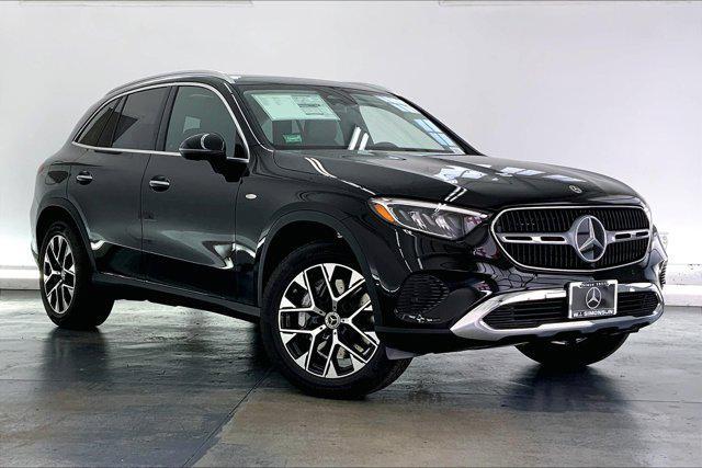 new 2025 Mercedes-Benz GLC 350e car, priced at $64,125