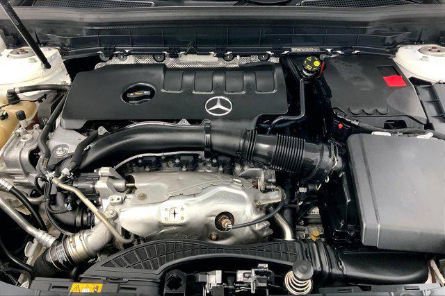 used 2021 Mercedes-Benz GLB 250 car, priced at $30,799