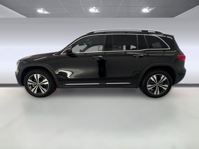 used 2025 Mercedes-Benz GLB 250 car, priced at $38,988
