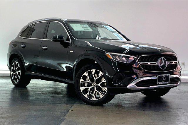 new 2025 Mercedes-Benz GLC 350e car, priced at $64,125