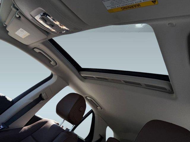 new 2025 Mercedes-Benz GLE 350 car, priced at $65,925