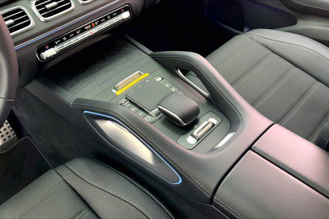 new 2025 Mercedes-Benz GLS 580 car, priced at $121,445