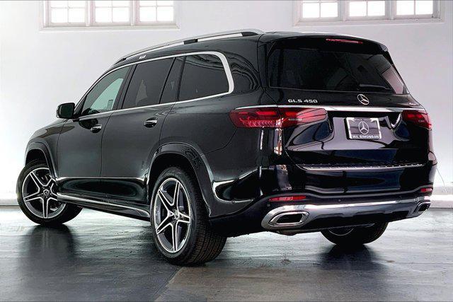 new 2025 Mercedes-Benz GLS 450 car, priced at $94,735