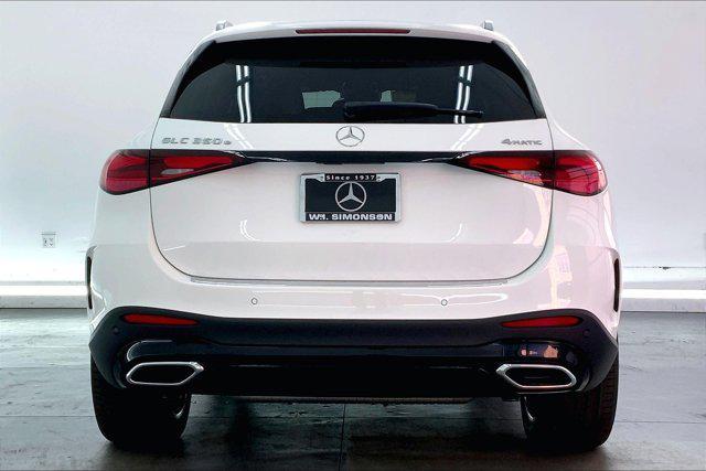 new 2025 Mercedes-Benz GLC 350e car, priced at $69,425