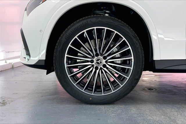 new 2025 Mercedes-Benz GLC 350e car, priced at $69,425