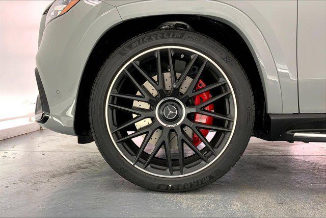new 2025 Mercedes-Benz AMG GLS 63 car, priced at $160,715