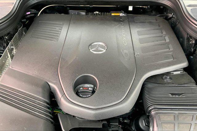 new 2025 Mercedes-Benz GLS 450 car, priced at $93,265