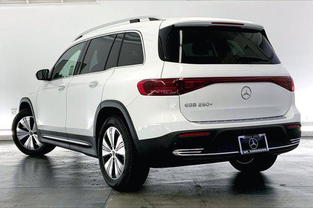 new 2025 Mercedes-Benz EQB 250 car, priced at $55,945