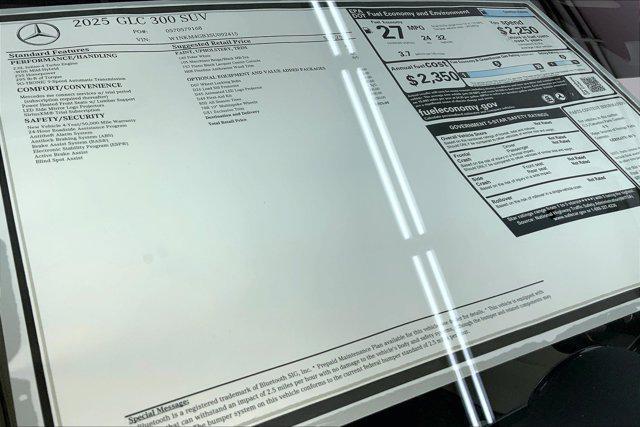 new 2025 Mercedes-Benz GLC 300 car, priced at $53,925