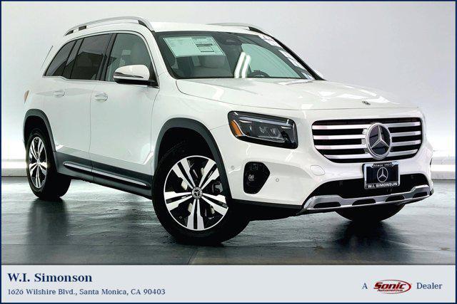 new 2025 Mercedes-Benz GLB 250 car, priced at $47,620