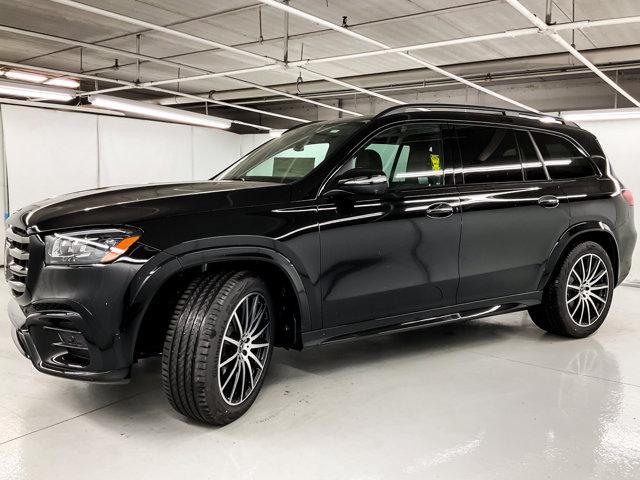 new 2025 Mercedes-Benz GLS 450 car, priced at $98,015