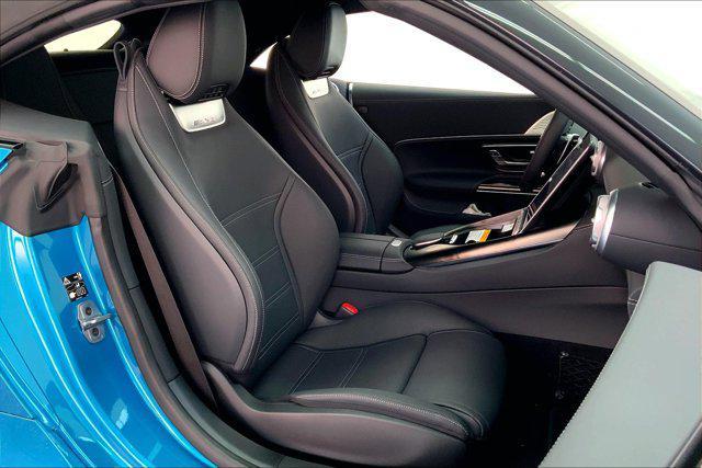 new 2025 Mercedes-Benz AMG SL 55 car, priced at $153,780