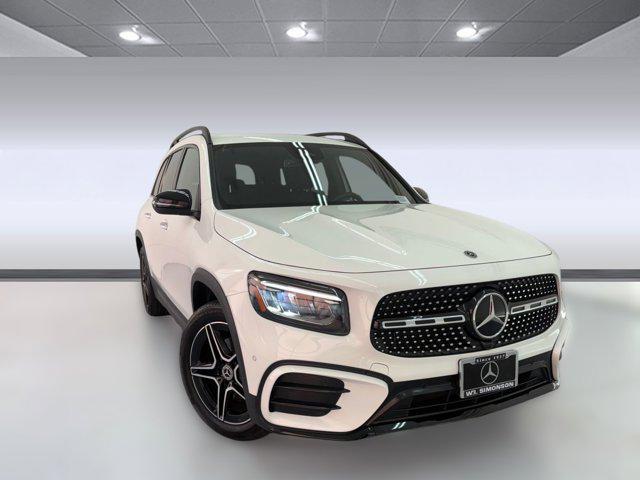 used 2025 Mercedes-Benz GLB 250 car, priced at $41,888