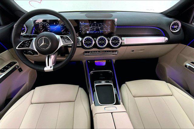 new 2025 Mercedes-Benz GLB 250 car, priced at $48,545