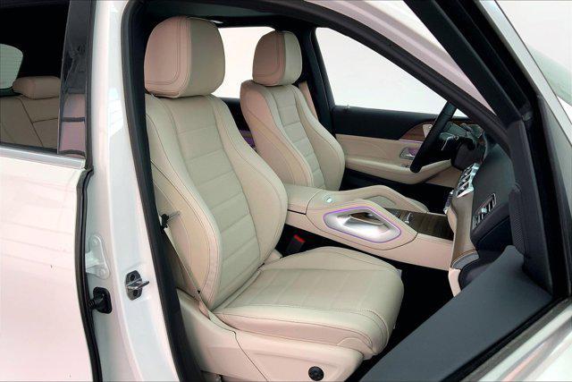 new 2025 Mercedes-Benz GLE 580 car, priced at $91,095