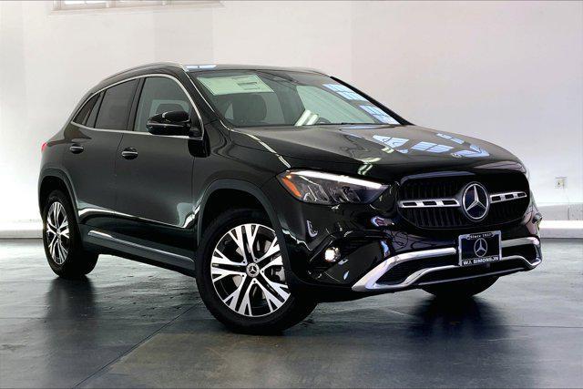 new 2025 Mercedes-Benz GLA 250 car, priced at $45,120