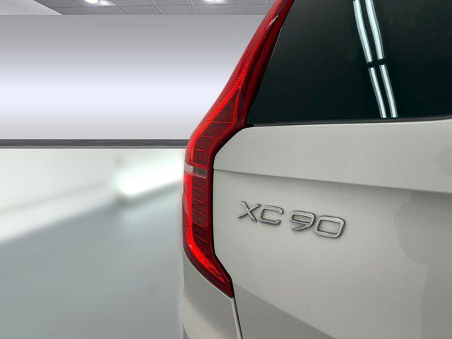 used 2022 Volvo XC90 car, priced at $36,488