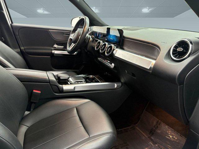 used 2022 Mercedes-Benz GLB 250 car, priced at $25,488