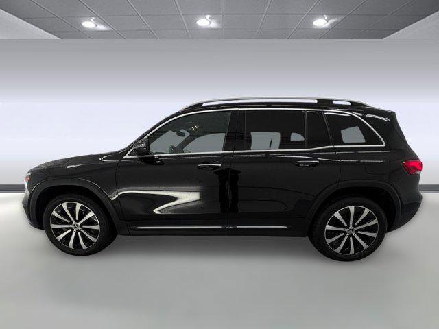 used 2022 Mercedes-Benz GLB 250 car, priced at $25,488