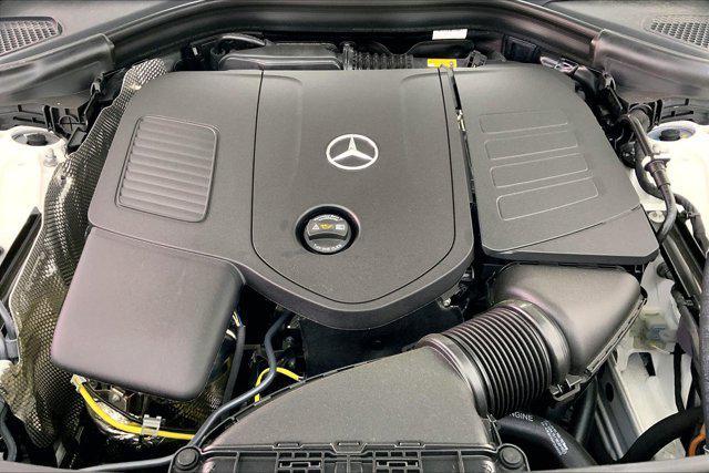 new 2025 Mercedes-Benz GLC 300 car, priced at $66,065