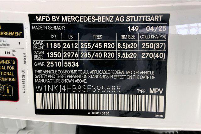 new 2025 Mercedes-Benz GLC 300 car, priced at $66,065