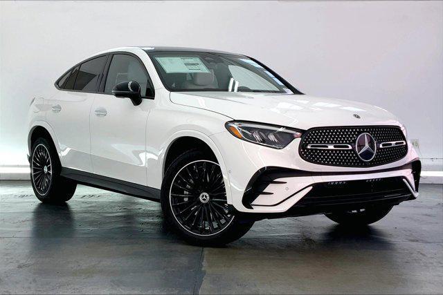 new 2025 Mercedes-Benz GLC 300 car, priced at $66,065