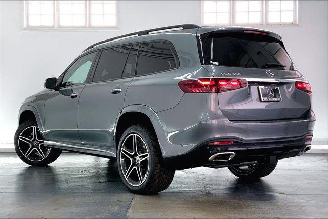 new 2025 Mercedes-Benz GLS 450 car, priced at $98,915