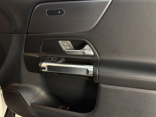 used 2022 Mercedes-Benz GLB 250 car, priced at $30,888