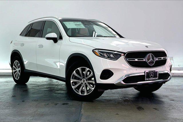 new 2025 Mercedes-Benz GLC 300 car, priced at $52,315