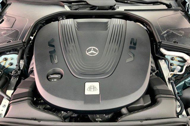 new 2025 Mercedes-Benz Maybach S 680 car, priced at $270,445