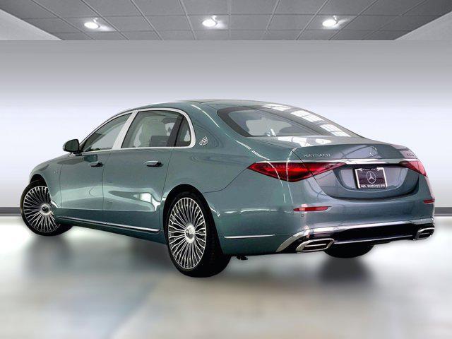 new 2025 Mercedes-Benz Maybach S 680 car, priced at $270,445