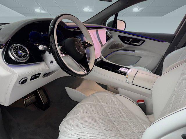 new 2025 Mercedes-Benz Maybach EQS 680 car, priced at $205,350