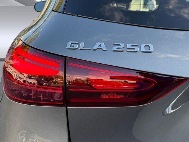 new 2026 Mercedes-Benz GLA 250 car, priced at $47,305