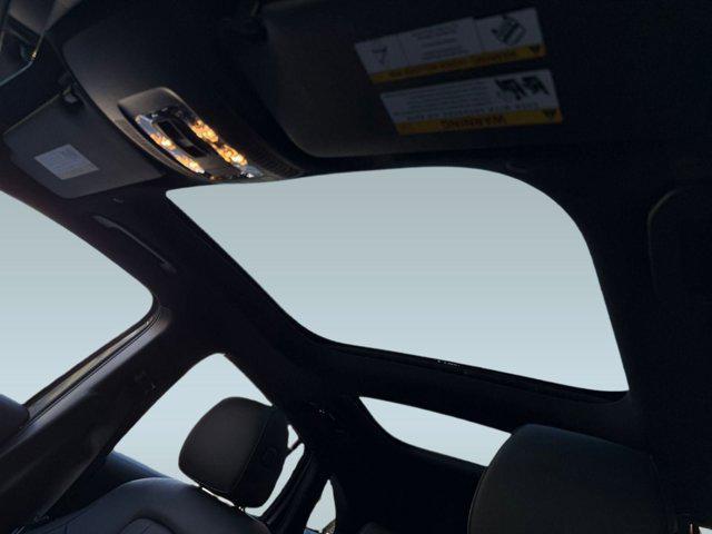 new 2026 Mercedes-Benz GLA 250 car, priced at $47,305