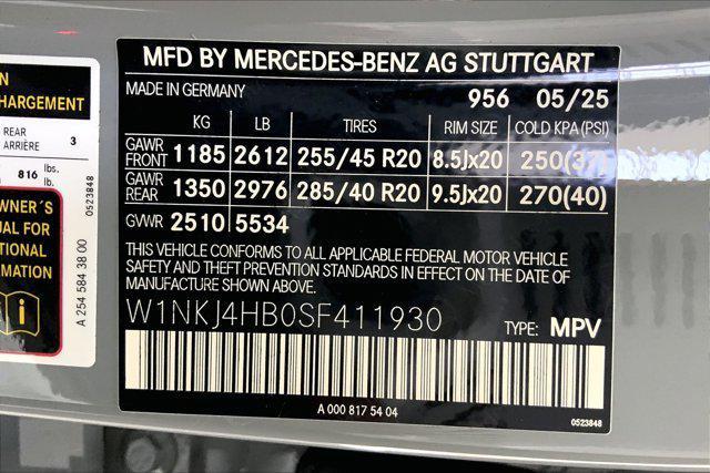 new 2025 Mercedes-Benz GLC 300 car, priced at $69,795