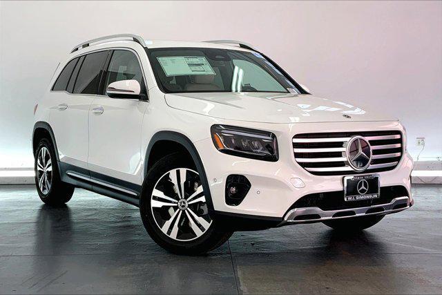 new 2025 Mercedes-Benz GLB 250 car, priced at $47,620