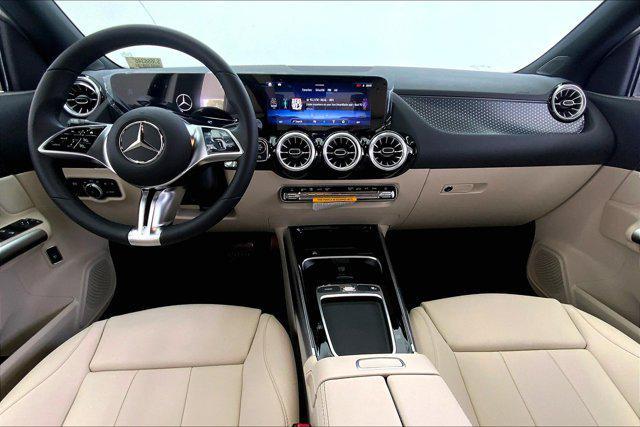 new 2025 Mercedes-Benz GLA 250 car, priced at $46,445